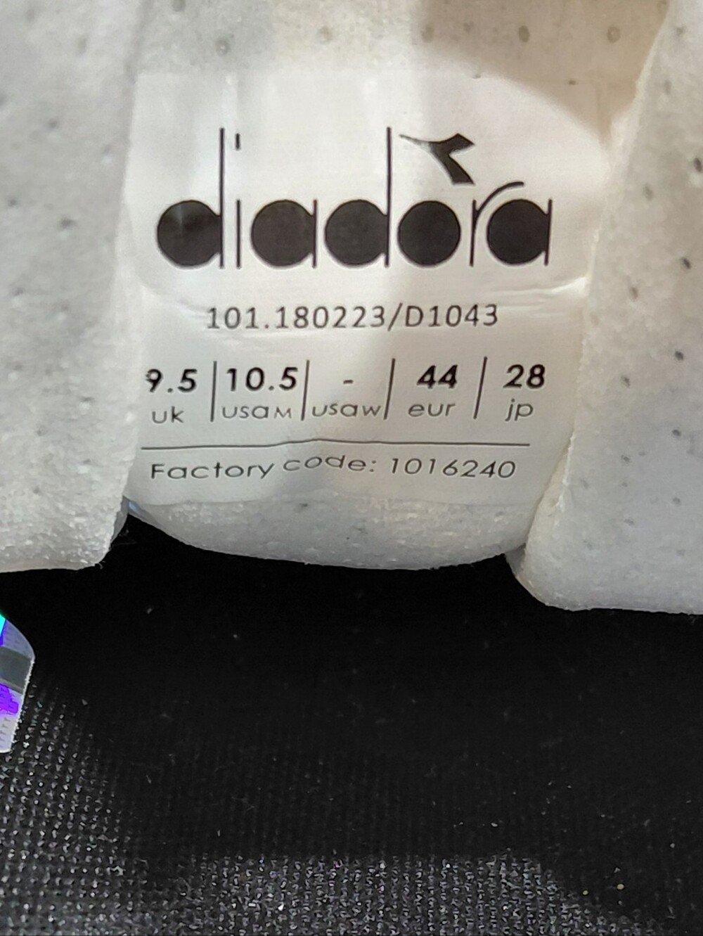 Diadora Mens V7000-2 Italian White Running Shoes with Pink & Blue Accents M10.5 - Picture 15 of 16